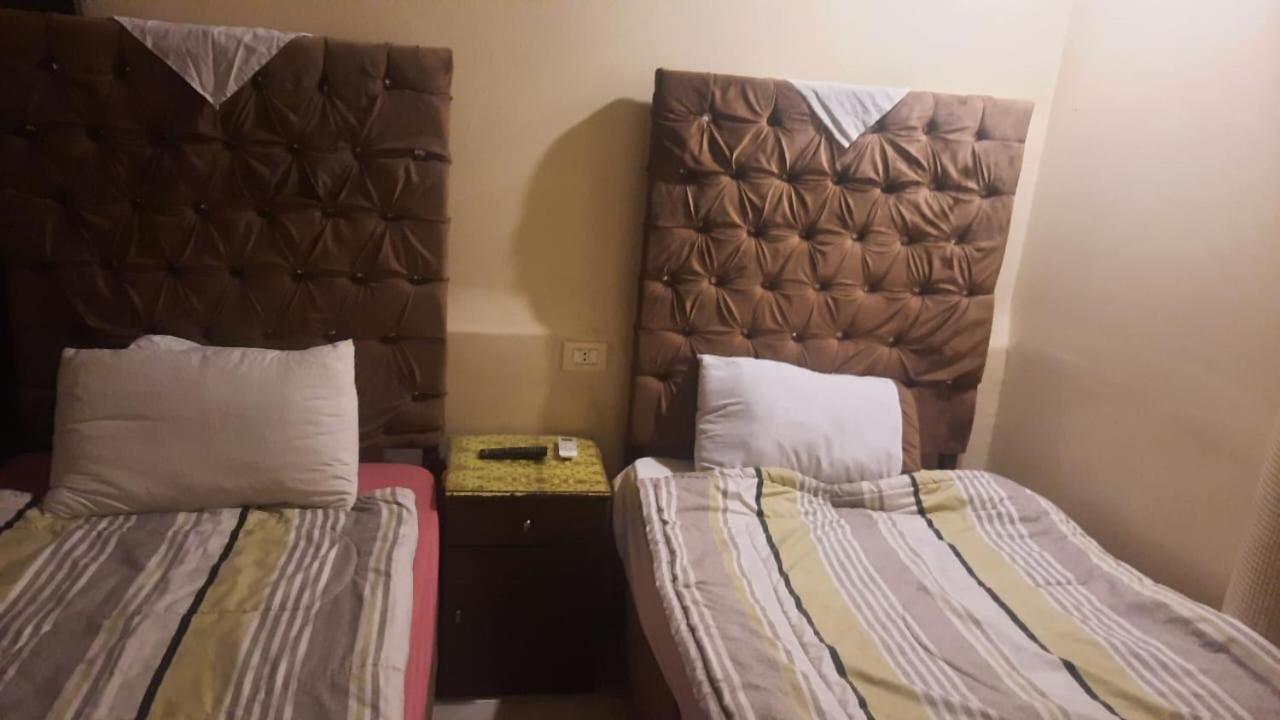 My Place Agata Hostel Il Il Cairo Esterno foto